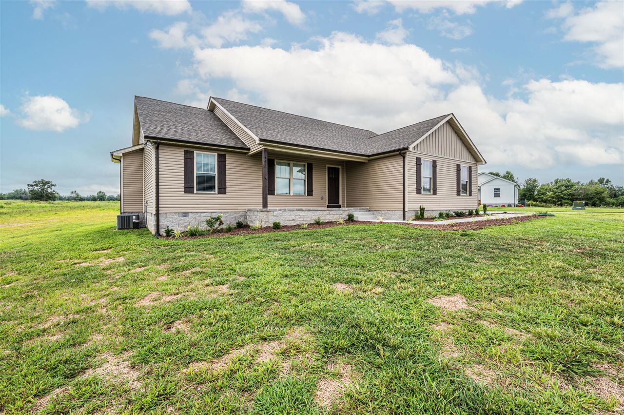 Property Photo:  441 Greenbriar Lane Lot 20  KY 42171 