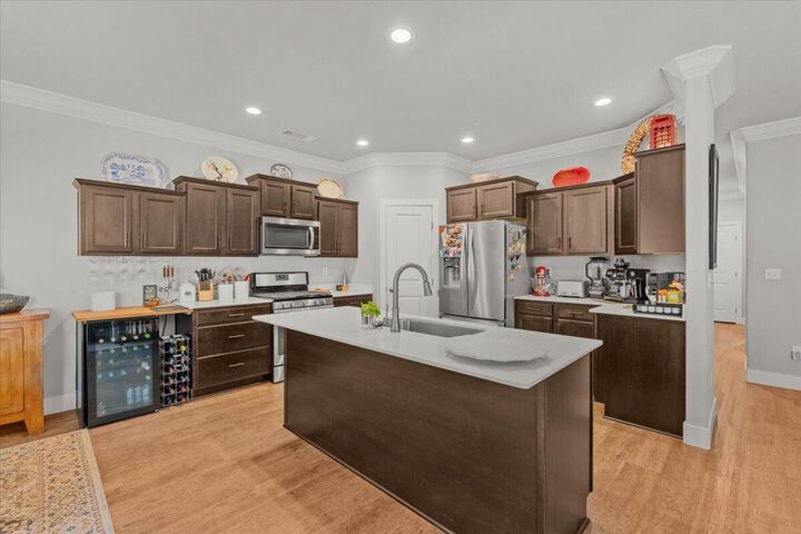 Property Photo:  20306 Mulholland Ridge Drive  CA 96007 