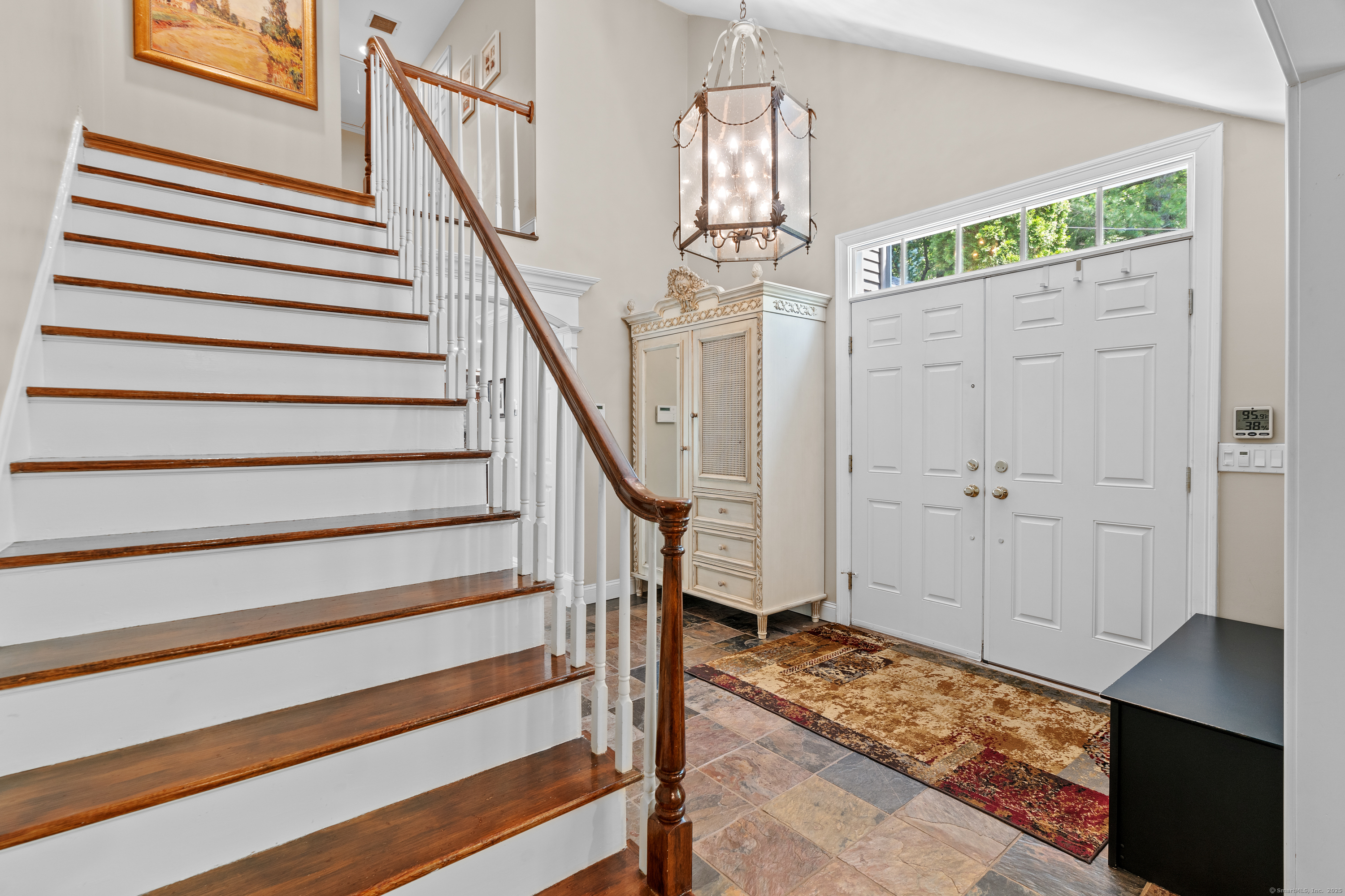 Property Photo: 322 Tunxis Road CT 06107