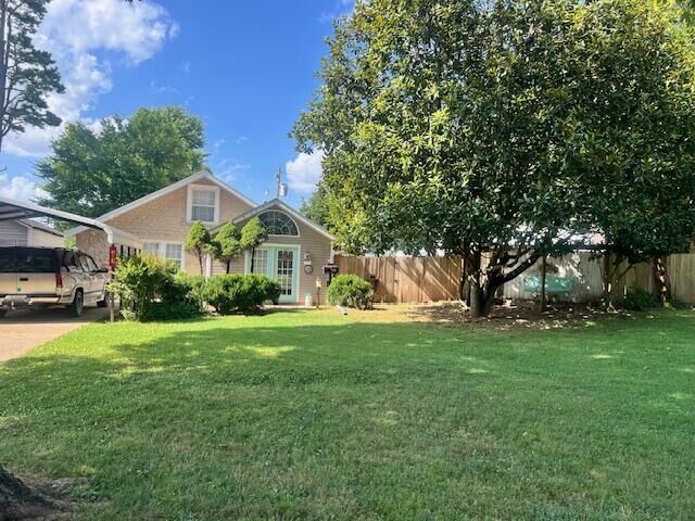 Property Photo: 315 & 317 Caroline Street MO 65791