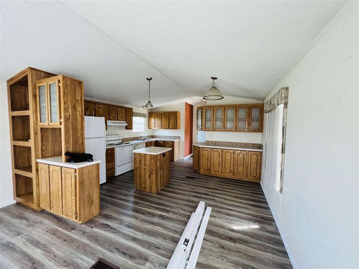 Property Photo: 19908 E 32nd Lot 2 OK 74085