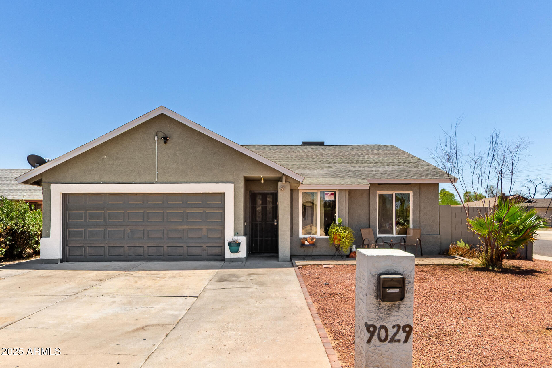 Property Photo: 9029 W Mulberry Drive AZ 85037