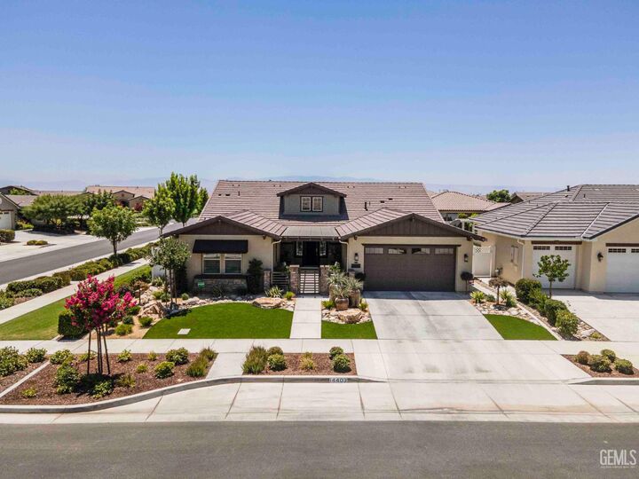 Property Photo:  14403 Utica Way  CA 93311 