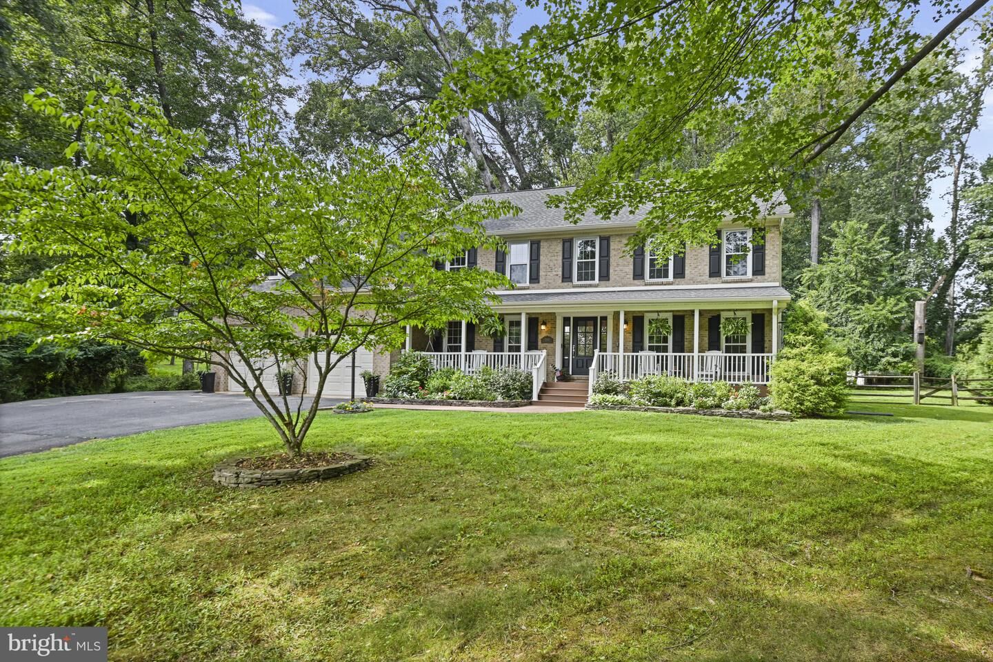 Property Photo:  2330 Augustus Court  VA 22180 