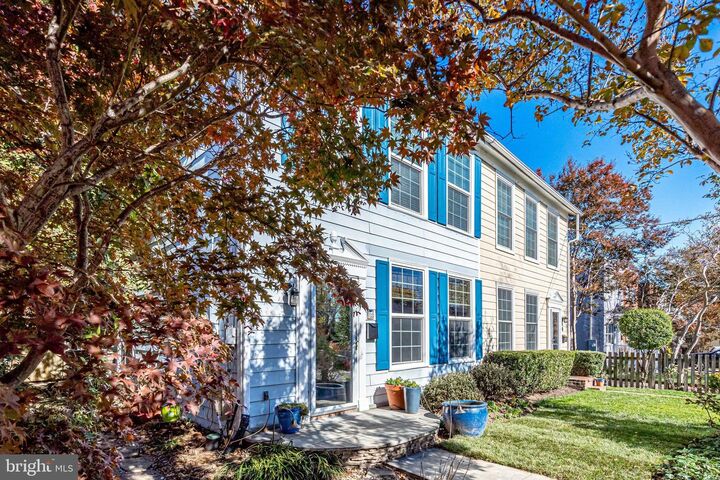 Property Photo:  504 E Bellefonte Avenue  VA 22301 