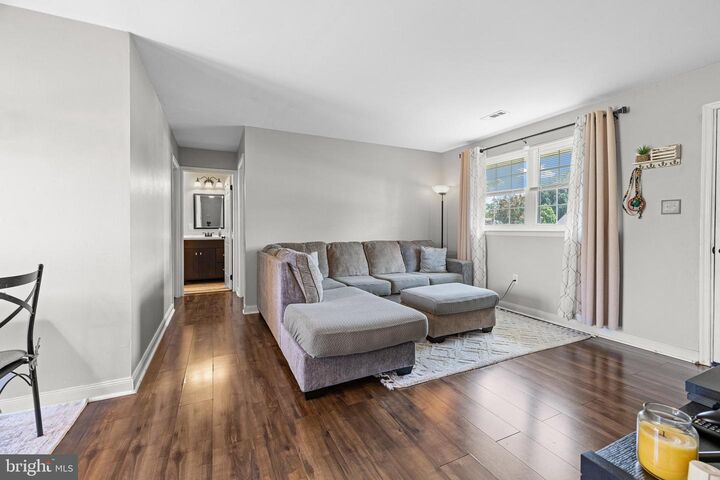 Property Photo:  3 Topaz Drive  DE 19702 