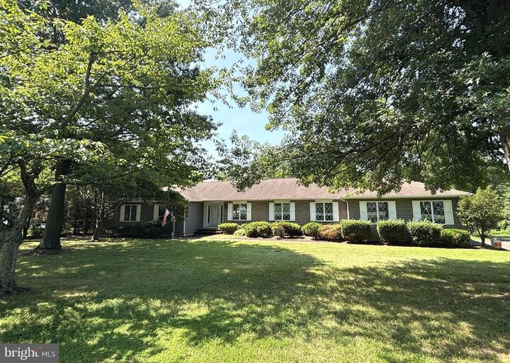 26 Georgetown Road  Bordentown NJ 08505 photo