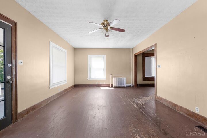 Property Photo: 101 E Weaver Street OH 45345