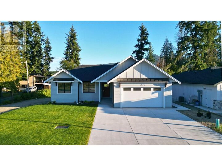 3534 16 Avenue Northeast  Salmon Arm BC V1E 1Z3 photo