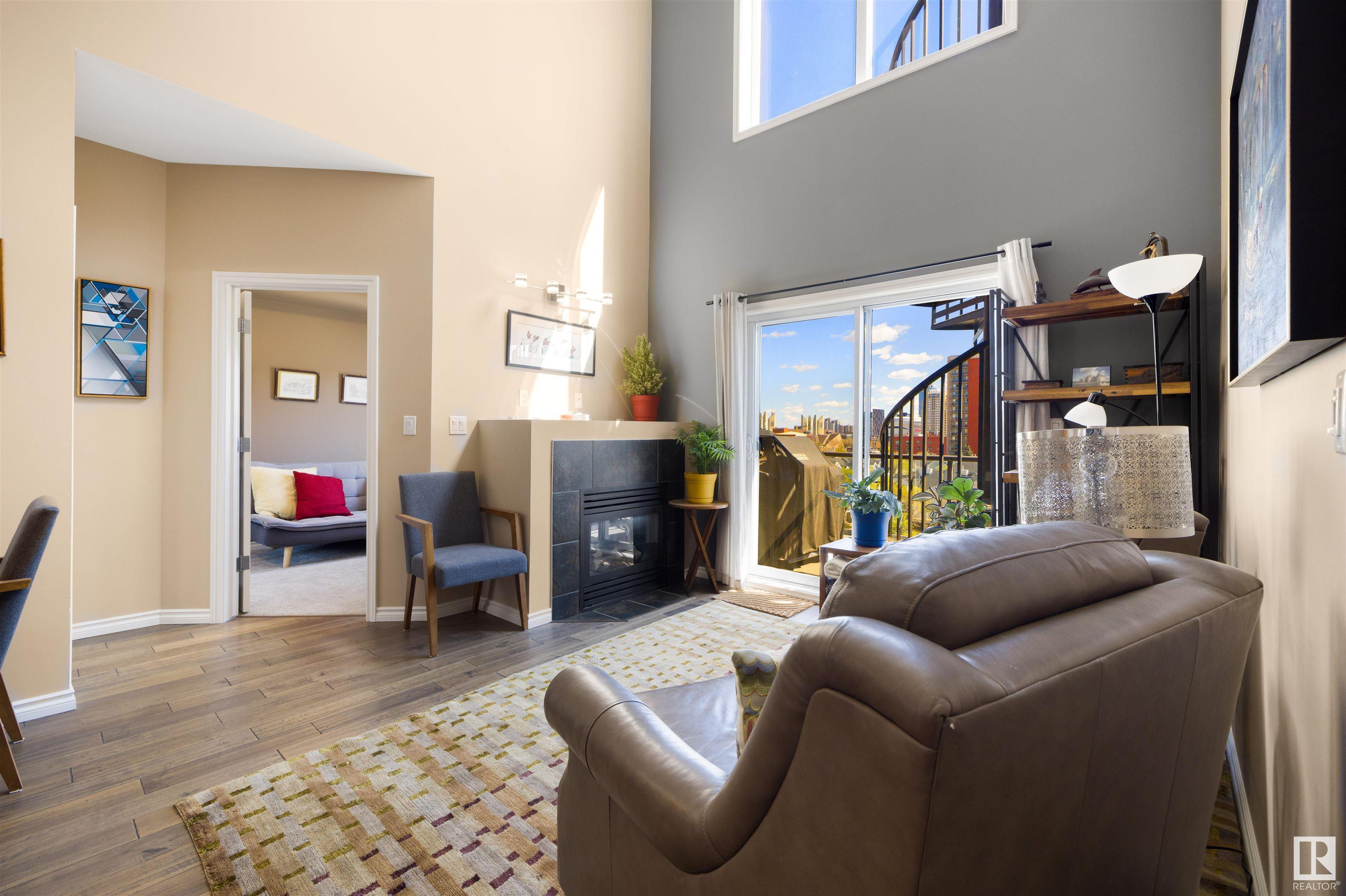 Property Photo: 10235 112 Street NW 609 AB T5K 1M7
