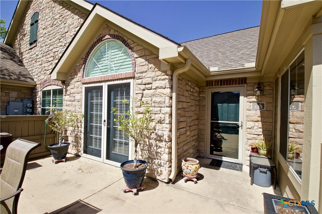 Property Photo:  30 Wildwood Drive 223  TX 78633 