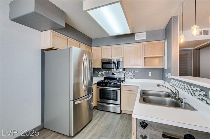 Property Photo: 3168 Tarpon Drive 103 NV 89120