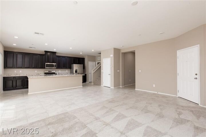 Property Photo: 4536 Lafontaine Court 1078 NV 89031