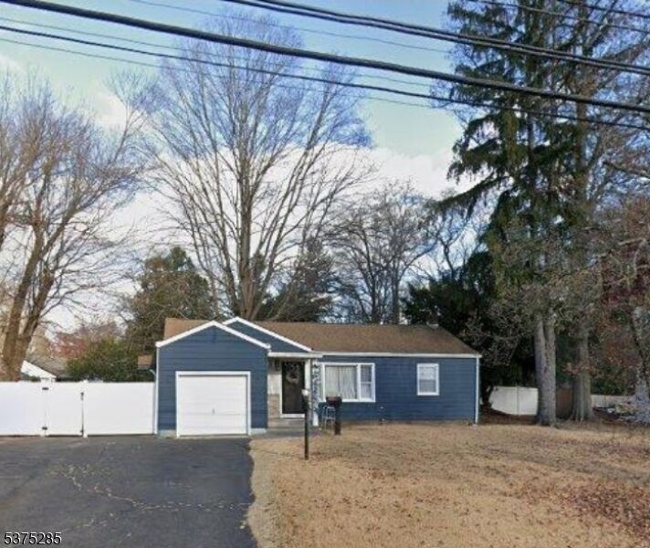 108 Warrenville Rd  Green Brook Twp. NJ 08812 photo