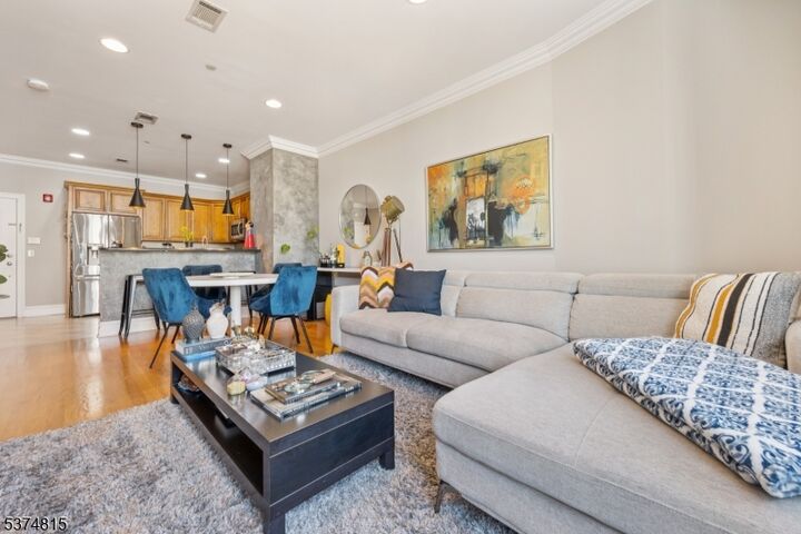 Property Photo: 88 Saint Francis St 3B NJ 07105