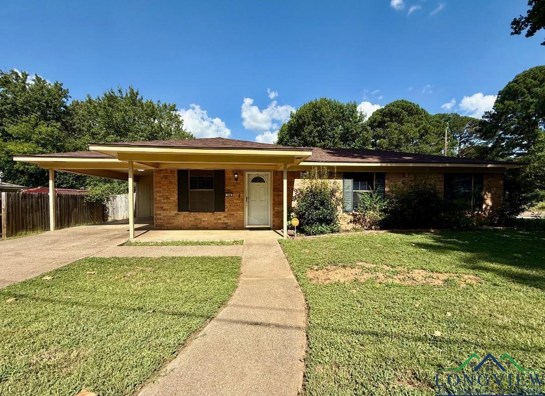 Property Photo: 300 Patriot Circle TX 75604