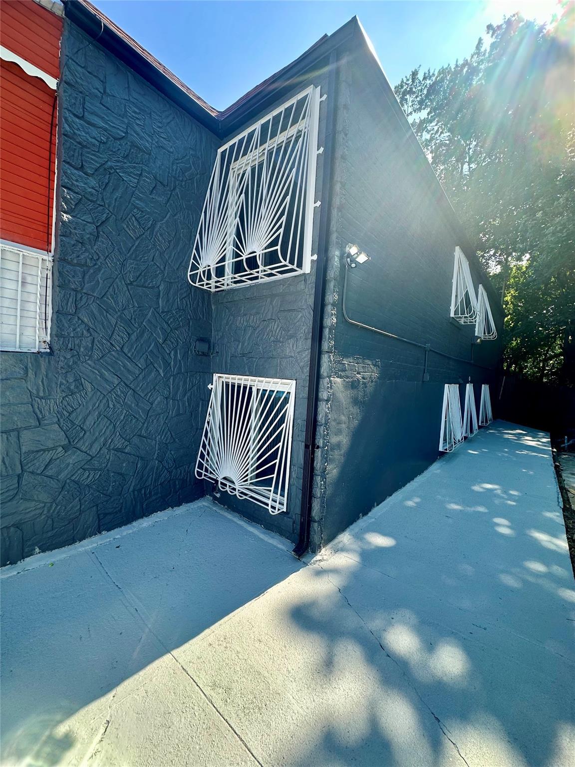 Property Photo: 3145 Mickle Avenue NY 10469