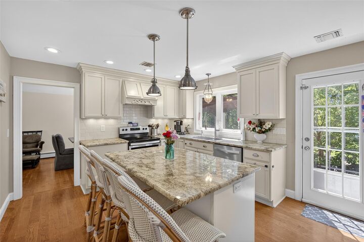 Property Photo:  22 Somerset Road  NY 10541 