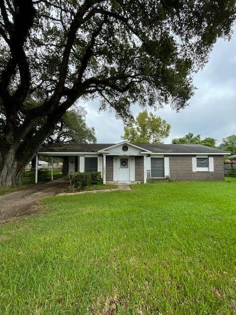 Property Photo: 6626 Three Notch Road AL 36619