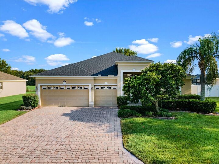 1908 Crossroads Boulevard  Winter Haven FL 33881 photo