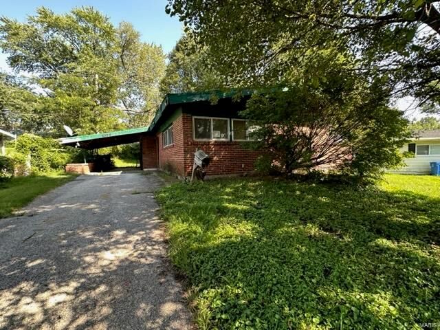 Property Photo:  6802 Friarwood Drive  MO 63134 