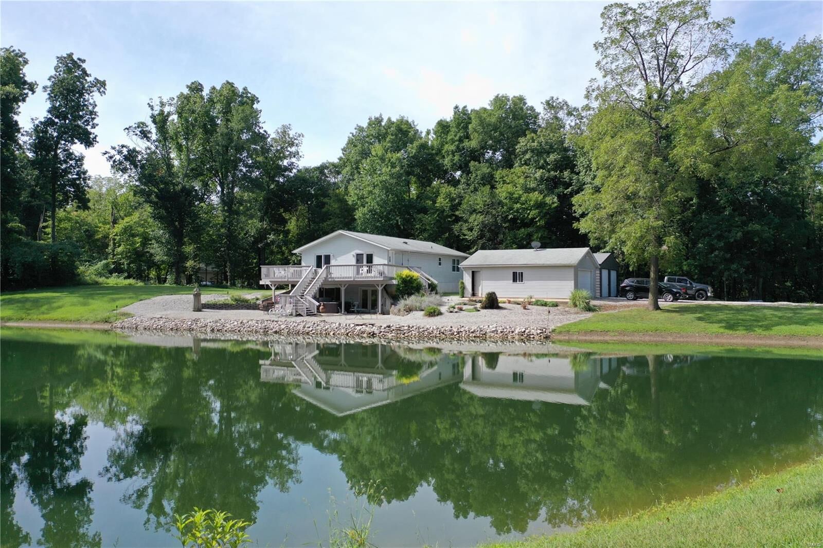 Property Photo: 5225 Hoxey Drive IL 62001