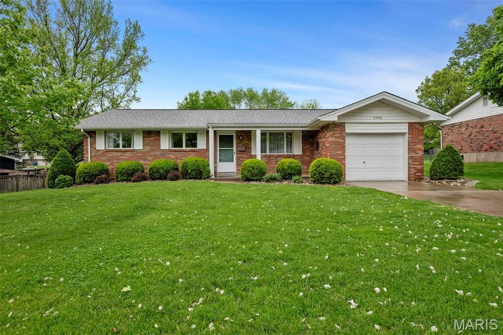 Property Photo:  2908 Cypress Drive  MO 63301 