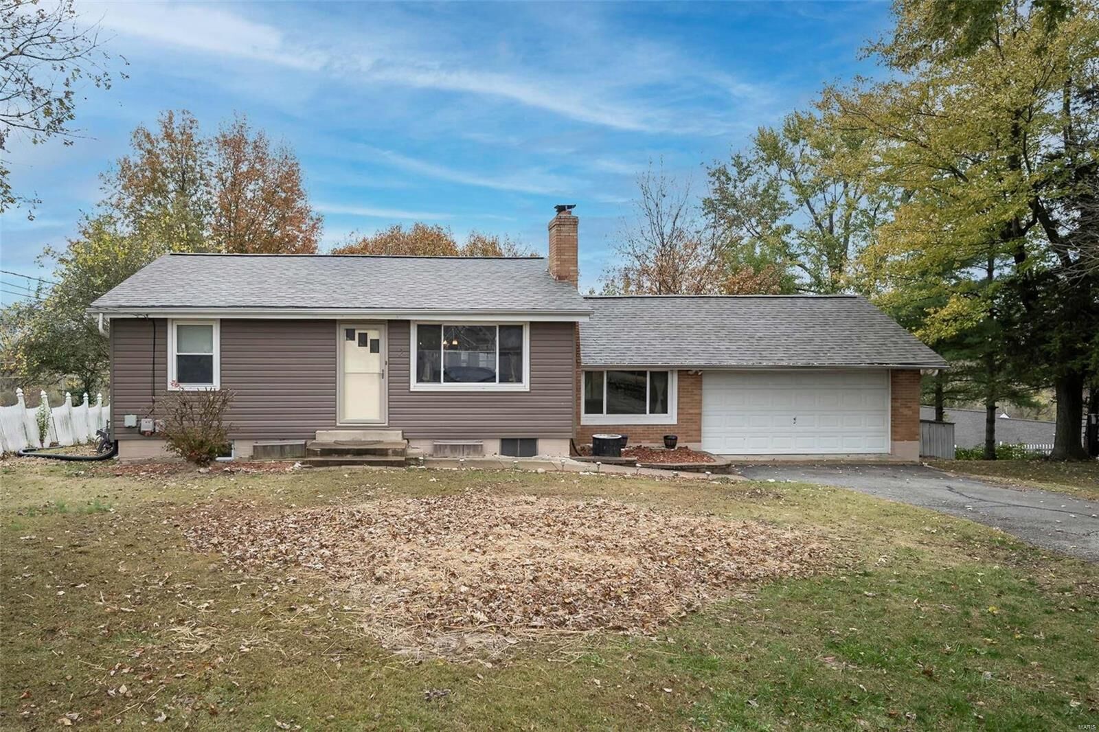 Property Photo: 2 McLallen Drive MO 63303