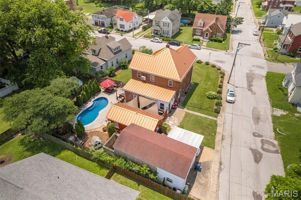 Property Photo:  698 N 3rd Street  MO 63670 