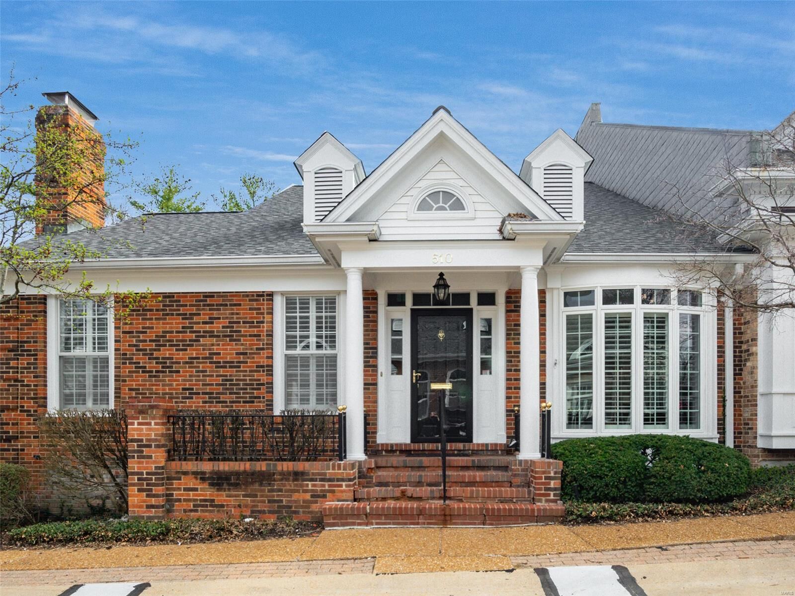 Property Photo:  510 Middleton Court  MO 63122 