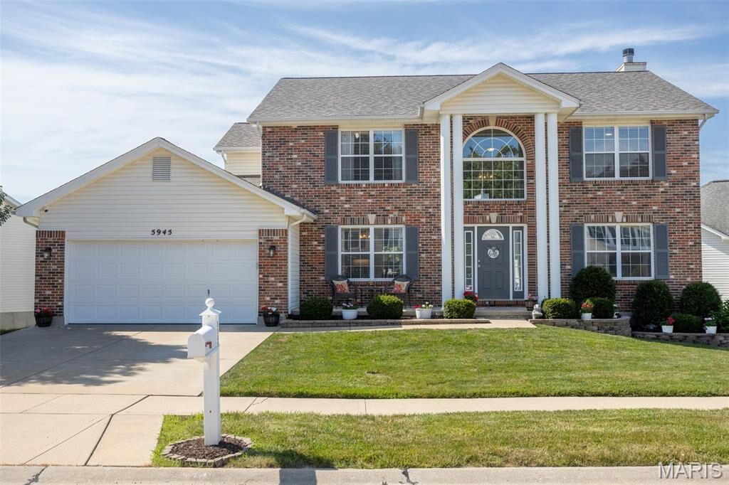 Property Photo: 5945 Cardinal Creek Drive MO 63129