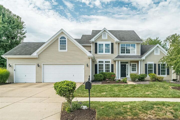 1261 Bluffview Ridge Drive  Chesterfield MO 63005 photo