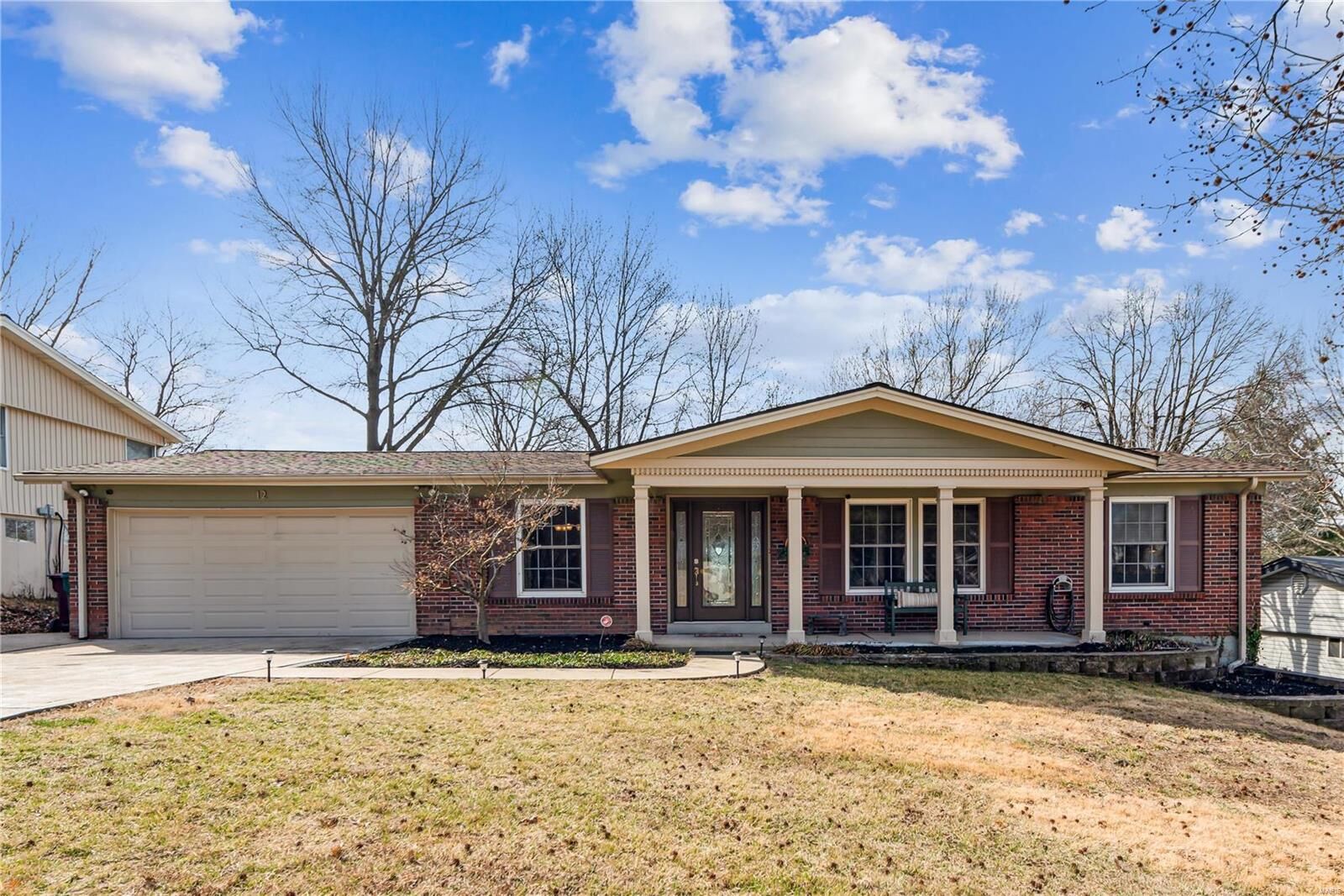 Property Photo:  12 Forest Oak Court  MO 63026 