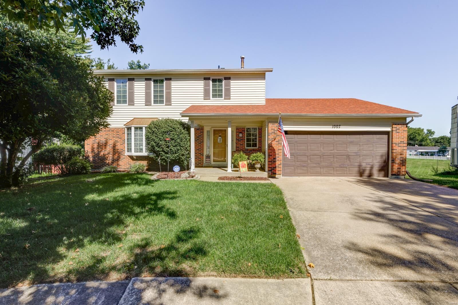 Property Photo:  1007 Holly River Drive  MO 63031