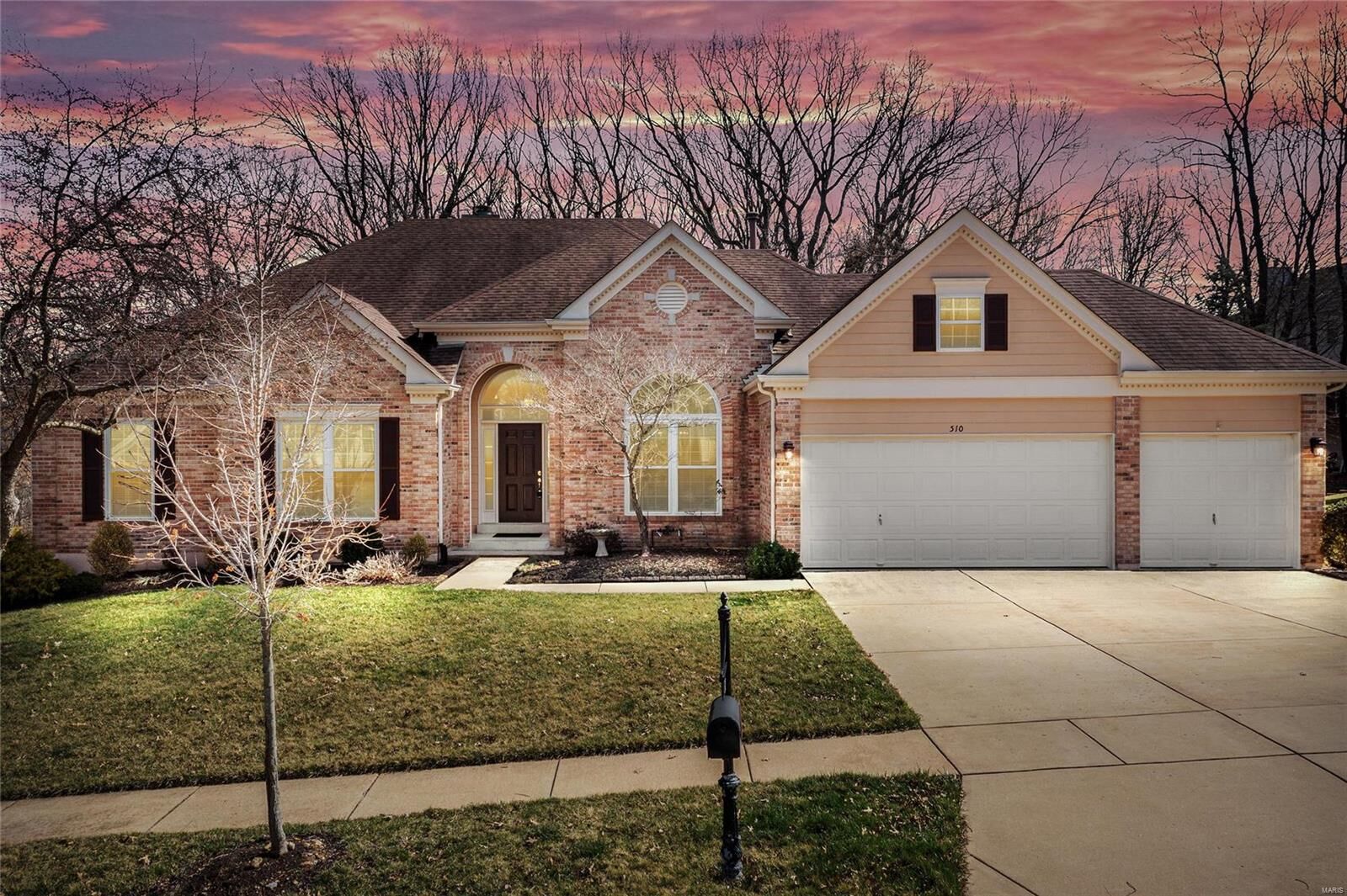 Property Photo: 510 Sumac Field Court MO 63021