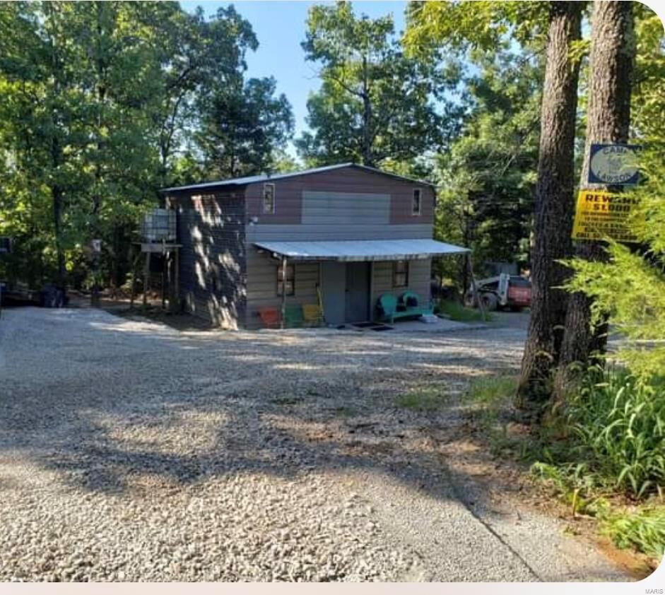 Property Photo: 6403 Hawthorne Way MO 63036