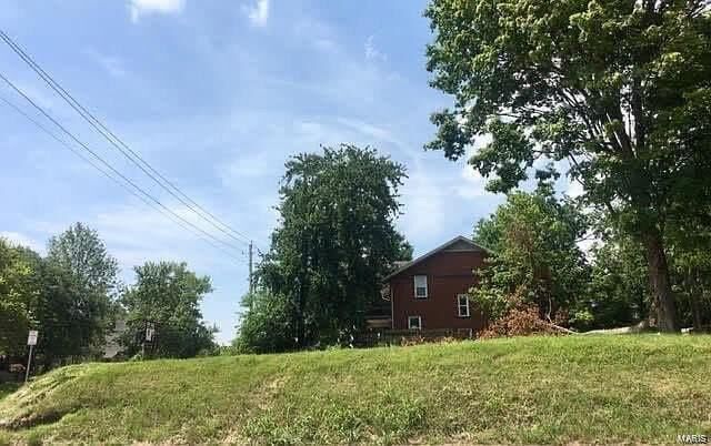 Property Photo:  803 Independence Street  MO 63703 