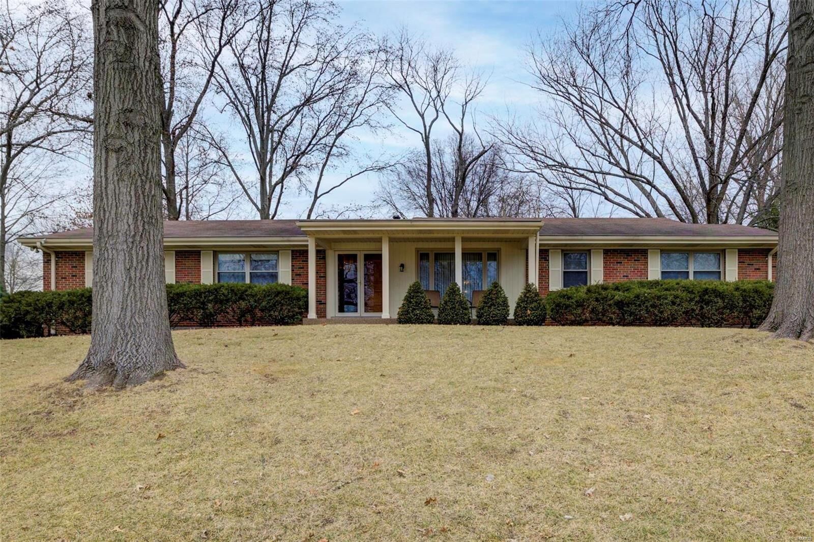 Property Photo: 10875 Leebur Drive MO 63128