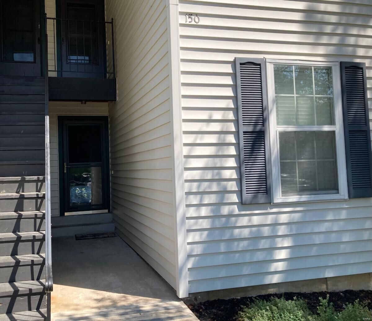 Property Photo: 150 Old Buggy Court B MO 63304
