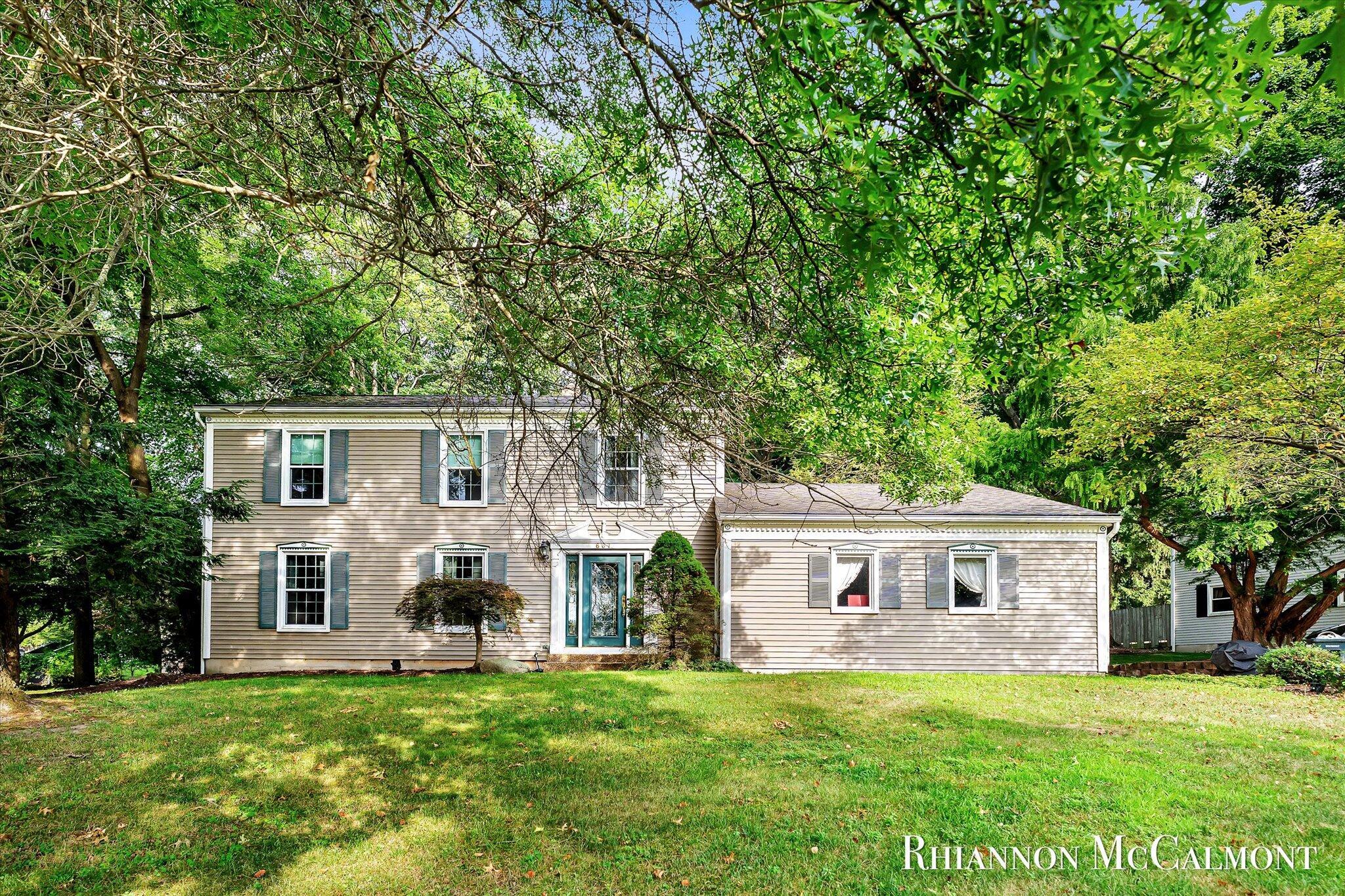 Property Photo: 667 Duxbury Court SE MI 49301