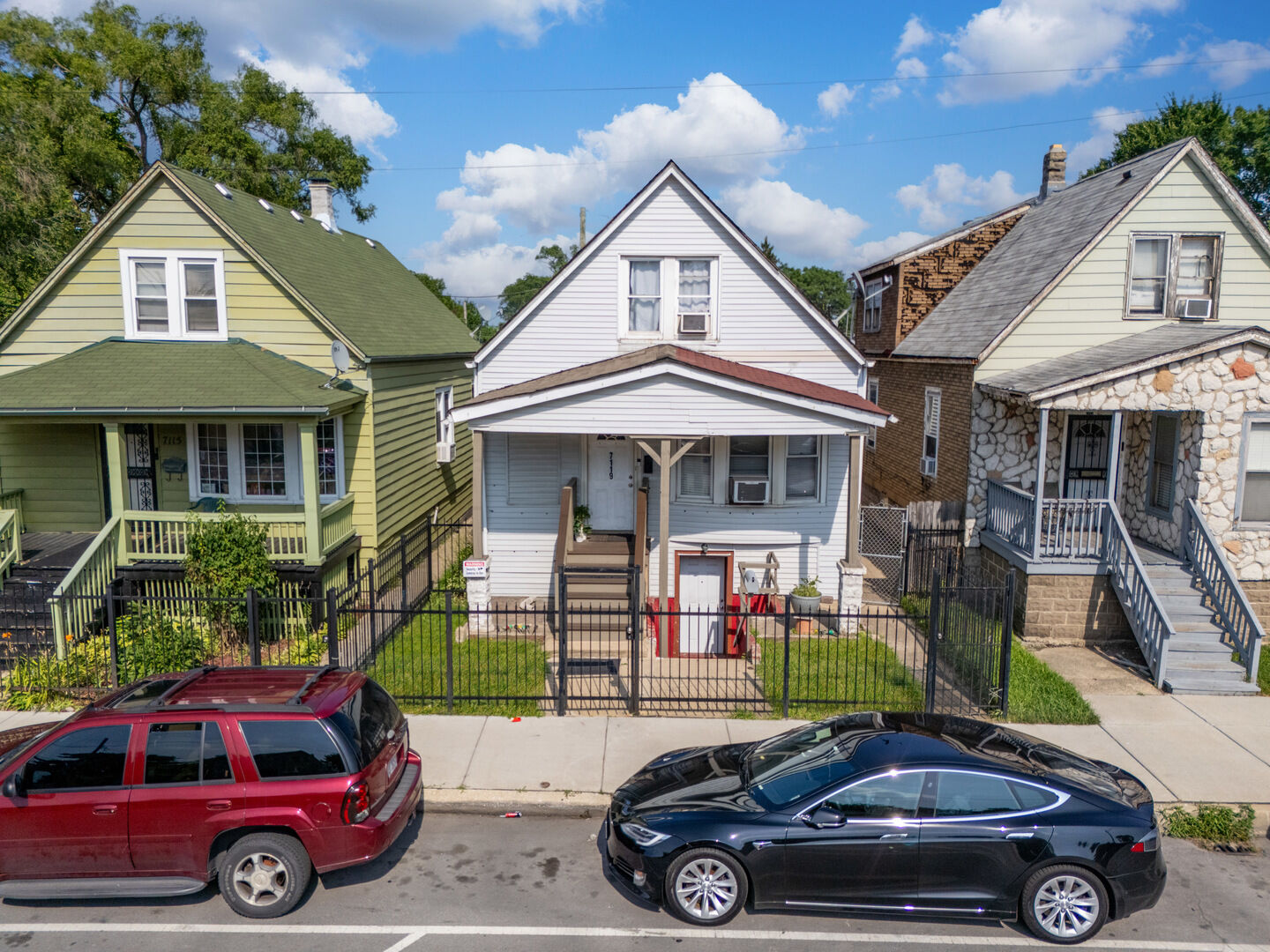 Property Photo: 7119 S Damen Avenue IL 60636