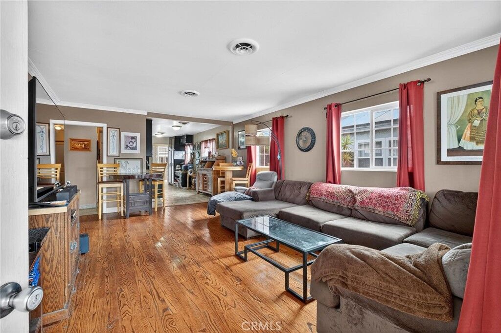 Property Photo:  4547 W 141st Street  CA 90250 