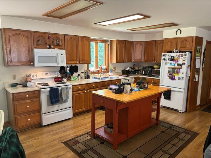 Property Photo:  136 Shaker Road  ME 04039 