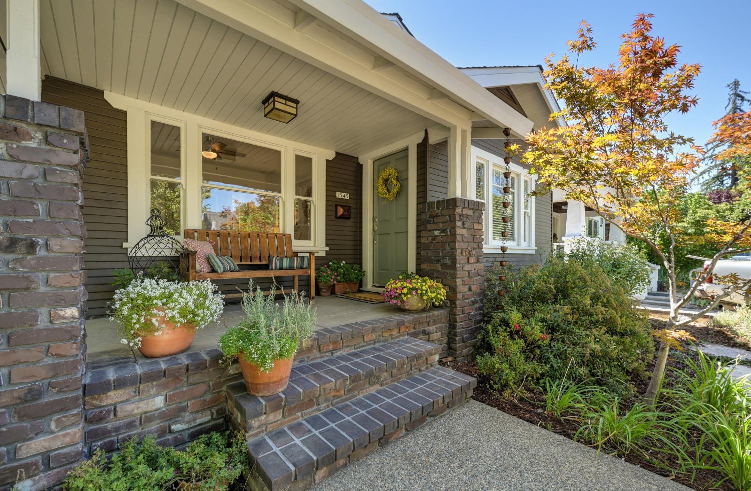 Property Photo: 1545 36th Street CA 95816