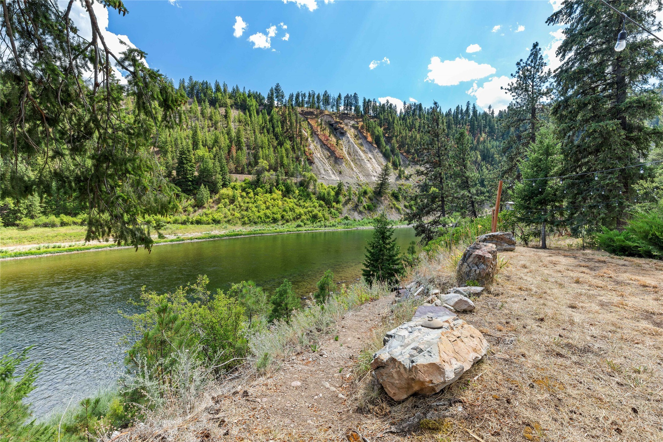 Property Photo: 1311 Riverbend Drive MT 59872