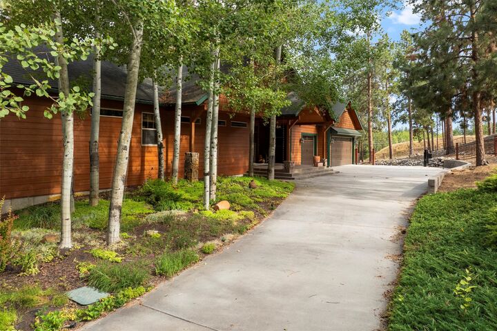 215 Peekaboo Trail  Hamilton MT 59840 photo