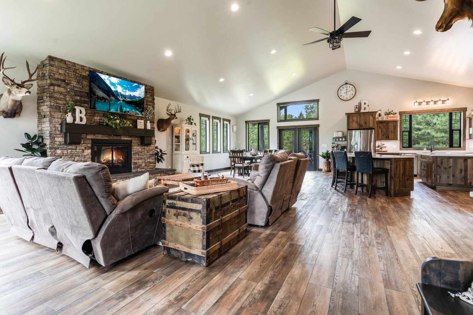 Property Photo:  168 Treasure View Drive  MT 59923 