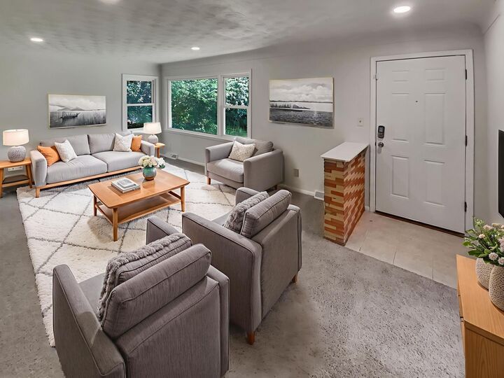 Property Photo: 1521 Ames Avenue MN 55106