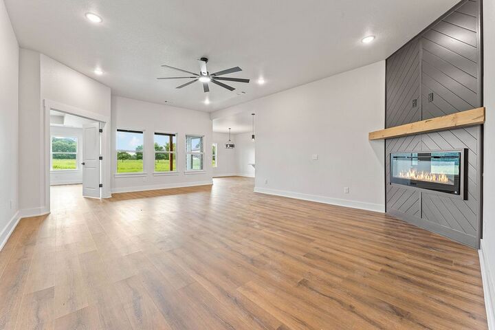 Property Photo:  1145 John Renfro Road  AR 72751 