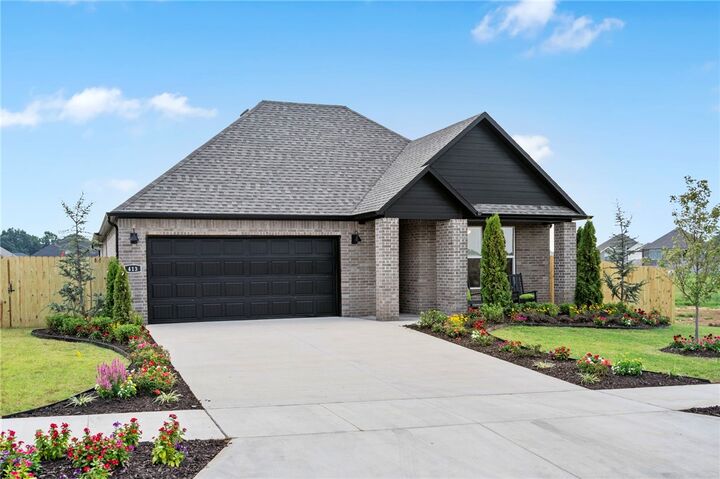 Property Photo: 398 W Taverner Xing AR 72730
